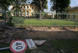 Gardener's House on Grounds of Tauride Palace (photo: Kommersant / Sergey Semenov)