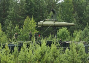 Iskander-M Ballistic Missile Being Transloaded (photo: Mil.ru)