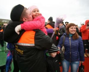 Family Reunion on the Pier (photo: Pressa-tof.livejournal.com)