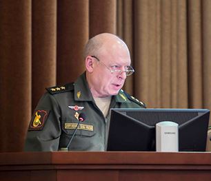 General-Colonel Salyukov address senior army officers in December
