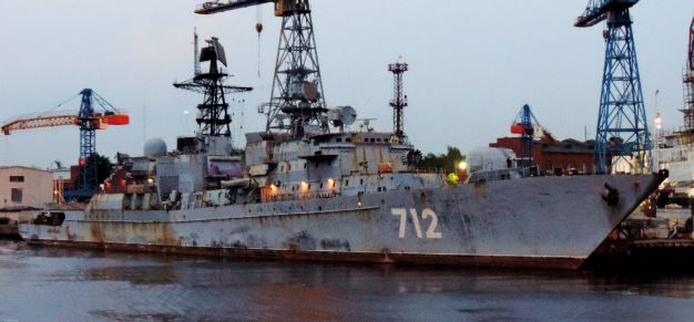 Neustrashimyy looking worse for wear some years ago