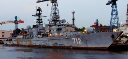 Neustrashimyy looking worse for wear some years ago