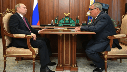 Putin with VTB chief Kostin in August 2019